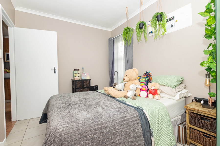 To Let 3 Bedroom Property for Rent in Bonnie Brae Western Cape
